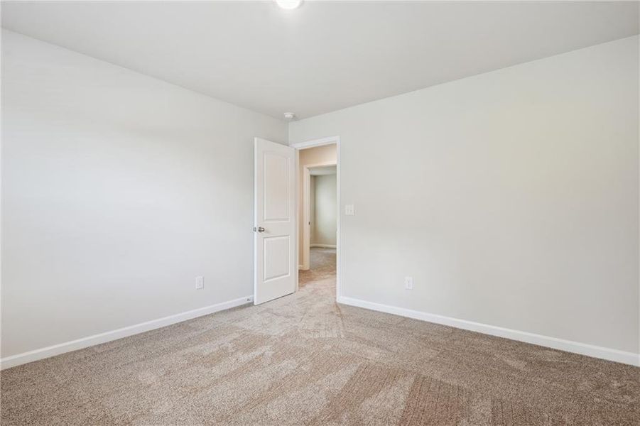 Spacious, unfurnished interior of a new home in River Walk Farm, Covington (Image 23).