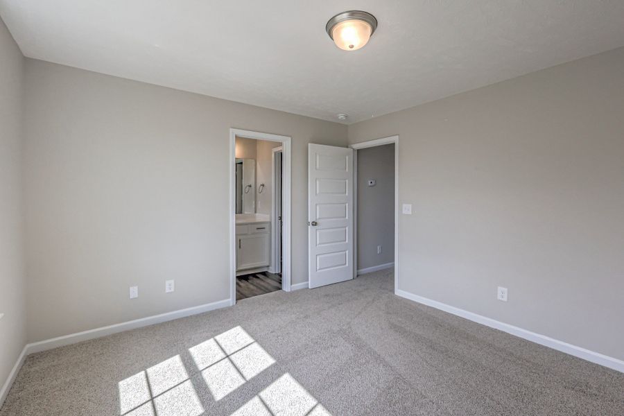 Spacious, unfurnished interior of a new home in Collin's Place, Decherd (Image 42).