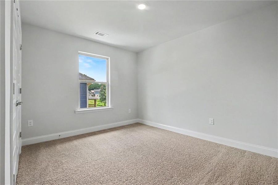 Spacious, unfurnished interior of a new home in Magnolia Villas, Cornelia (Image 31).