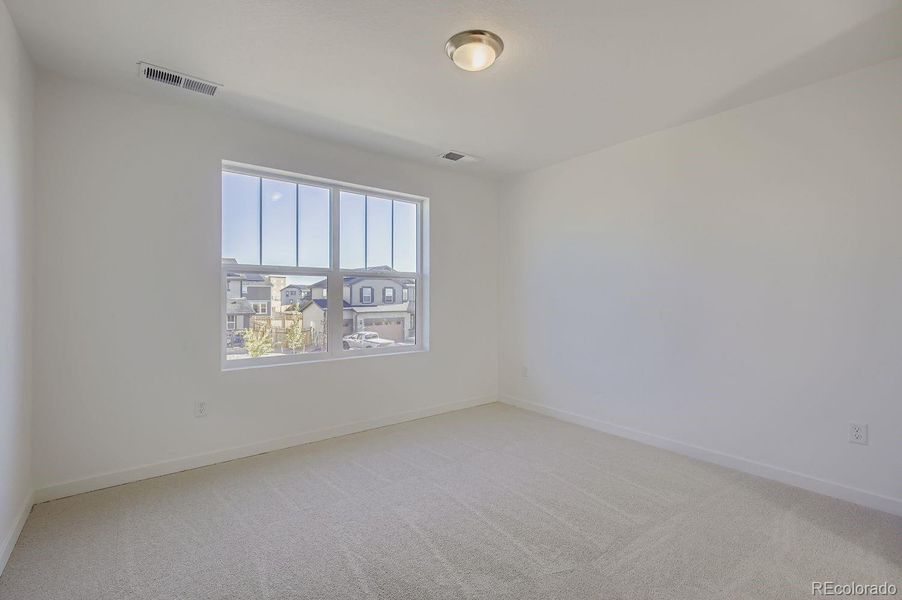 Spacious, unfurnished interior of a new home in Ledge Rock: The Monarch Collection, Johnstown (Image 7).