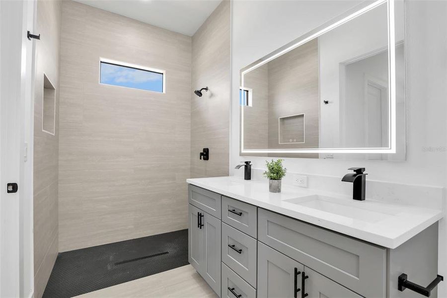Furnished interior view inside a new home in , Cape Coral (Image 34).