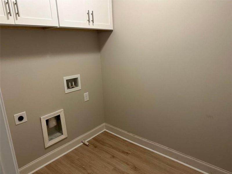 Spacious, unfurnished interior of a new home in , Gainesville (Image 13). Spacious, unfurnished interior of a new home in , Gainesville (Image 13).
