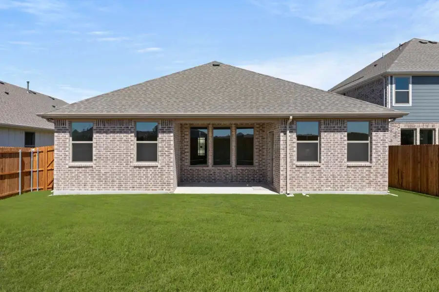 Rear Exterior Design Representative Photo