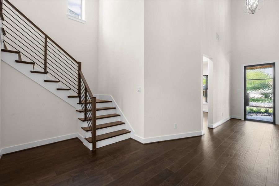 Spacious, unfurnished interior of a new home in , Houston (Image 21).