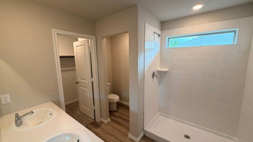 Furnished interior view inside a new home in Sandy Beach, Azle (Image 5).