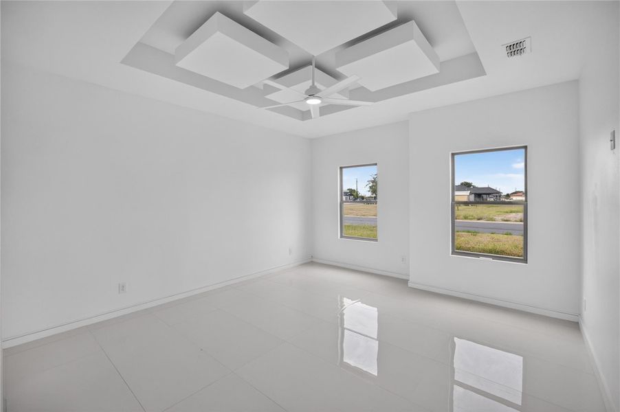 Spacious, unfurnished interior of a new home in , Donna (Image 10).