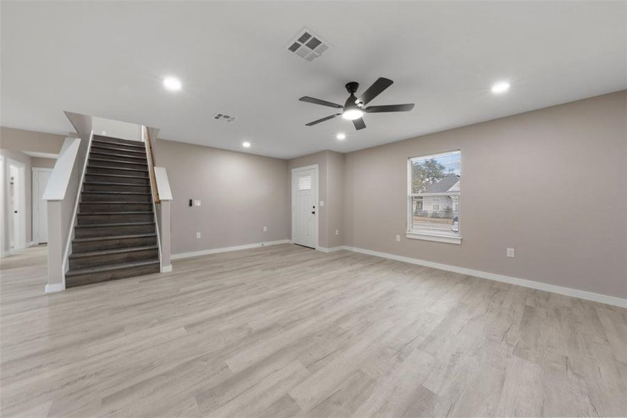 Spacious, unfurnished interior of a new home in , Waco (Image 16).