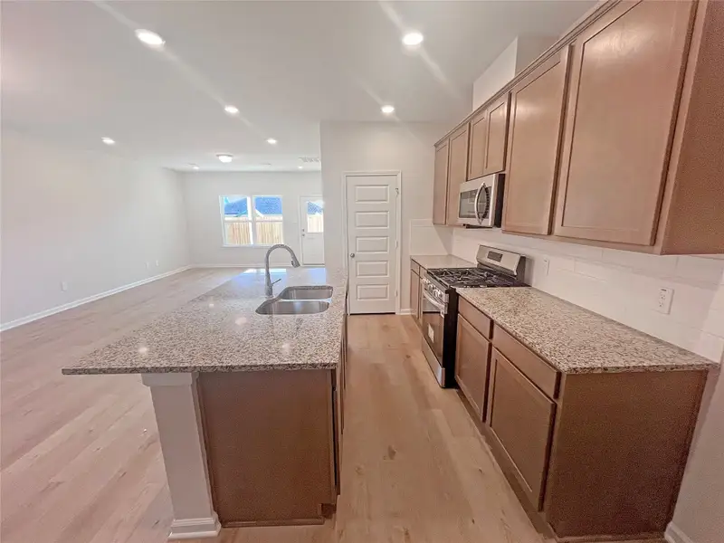 The Robin II- Kitchen. Sample image to be used for example only, colors, options and upgrades vary. The Robin II- Kitchen. Sample image to be used for example only, colors, options and upgrades vary.