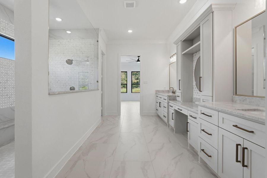 Furnished interior view inside a new home in , Willis (Image 13).