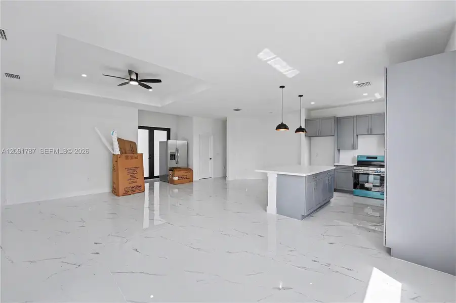 Spacious, unfurnished interior of a new home in , Cape Coral (Image 19). Spacious, unfurnished interior of a new home in , Cape Coral (Image 19).