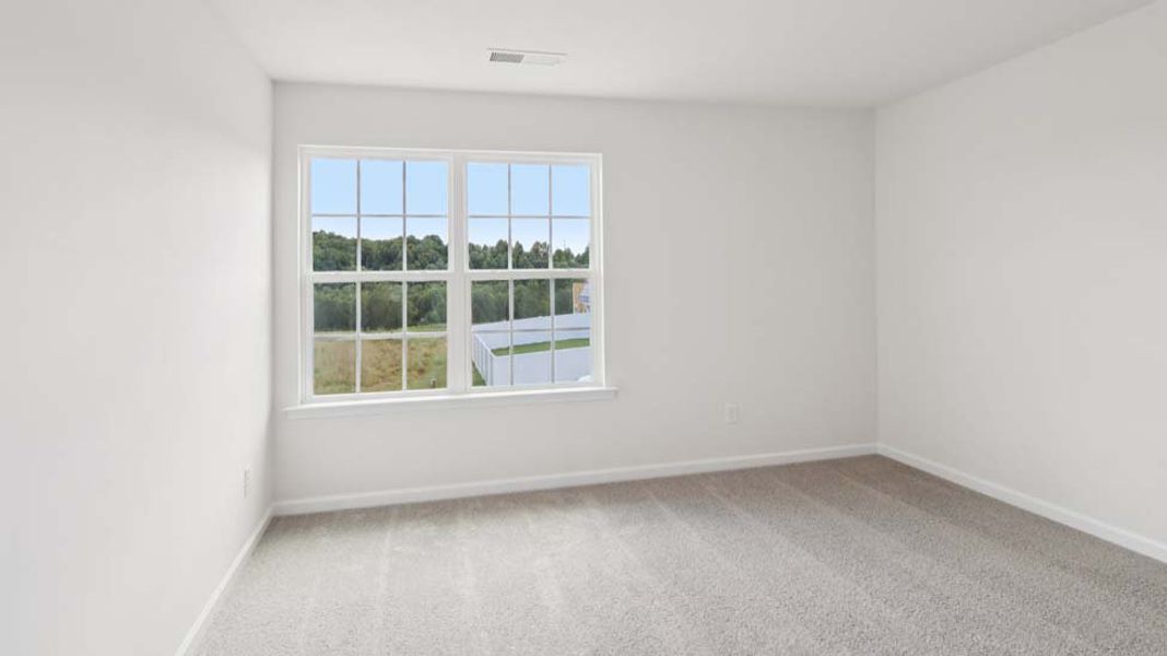 Spacious, unfurnished interior of a new home in Rydele Heights, Asheville (Image 18).