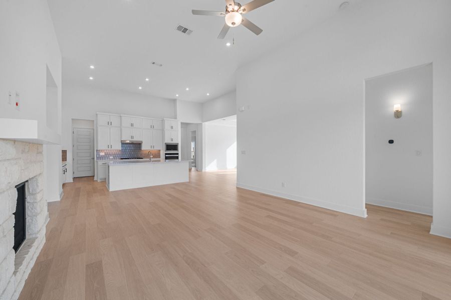 2,879sf New Home in Georgetown, TX.  - Slide 21