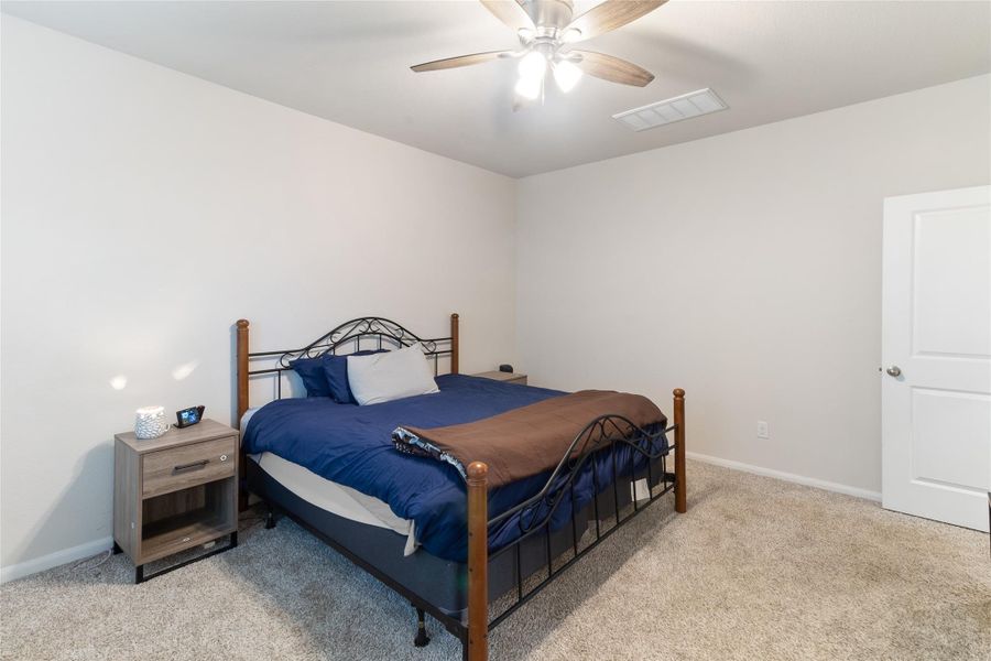 Image 18 of a home in Woodshore. Image 18 of a home in Woodshore.