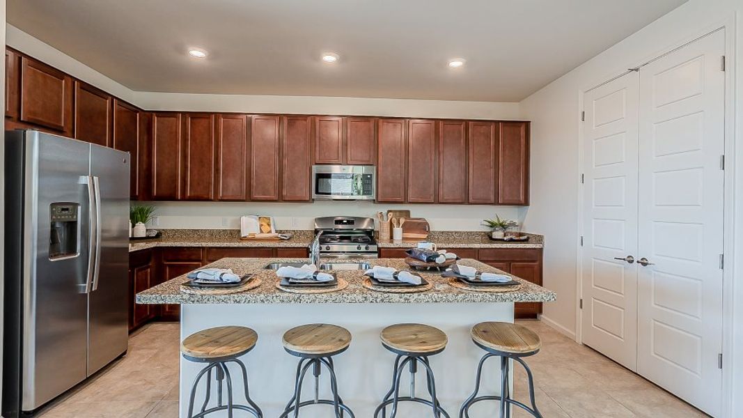 3506 Palo Verde II Kitchen 1of7 F1 3506 Palo Verde II Kitchen 1of7 F1