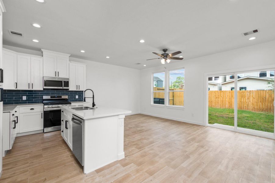 Photos from previous listing Photos from previous listing