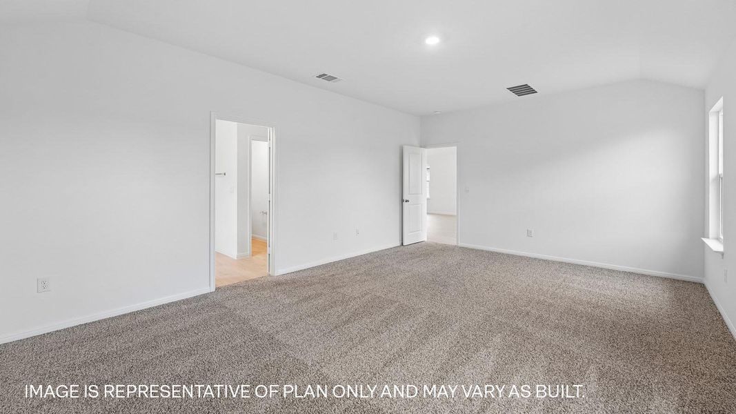 Spacious, unfurnished interior of a new home in Bar W Ranch, Leander (Image 21).