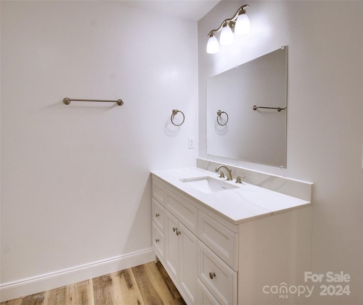 Image 28 of a home in .