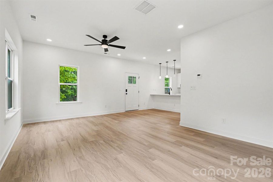 Spacious, unfurnished interior of a new home in , Charlotte (Image 19).