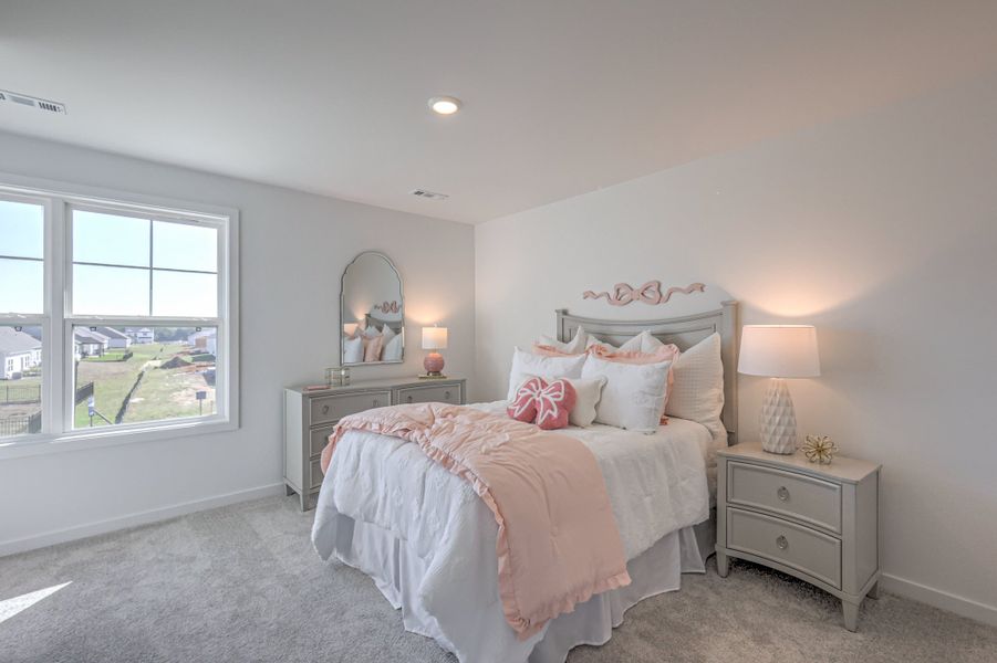 *Photo of model home. Selections and finishes may vary. *Photo of model home. Selections and finishes may vary.