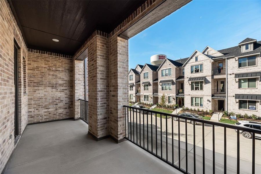 Exterior details and patio area of a home in , Frisco (Image 3).