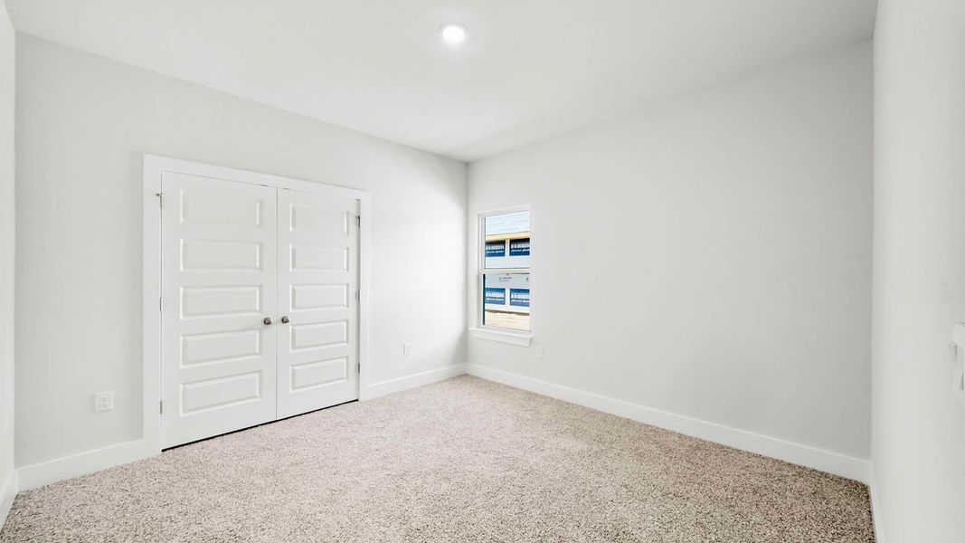 Spacious, unfurnished interior of a new home in Titus Park, Panama City (Image 22).