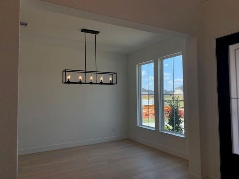 Spacious, unfurnished interior of a new home in Dunham Pointe, Cypress (Image 28).