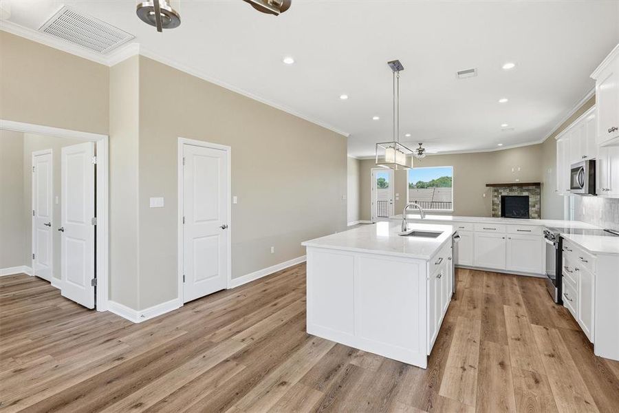 Furnished interior view inside a new home in , Granbury (Image 11). Furnished interior view inside a new home in , Granbury (Image 11).
