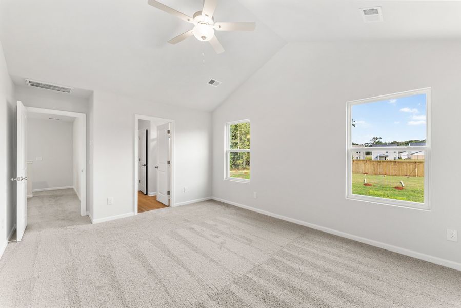 Spacious, unfurnished interior of a new home in Mayfair Village, Spartanburg (Image 20). Spacious, unfurnished interior of a new home in Mayfair Village, Spartanburg (Image 20).
