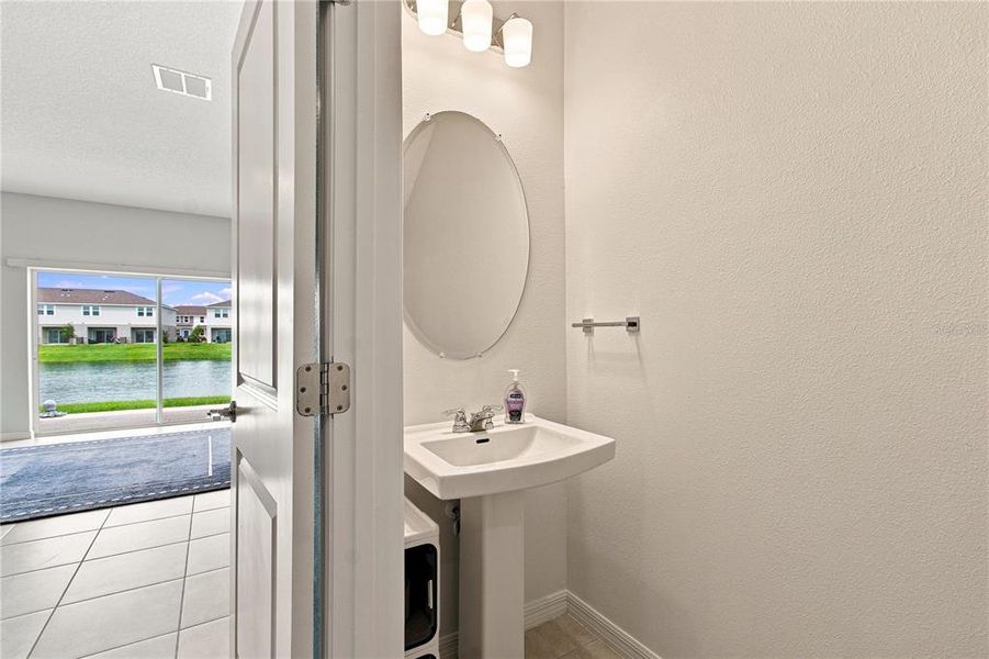 Furnished interior view inside a new home in , Kissimmee (Image 17).