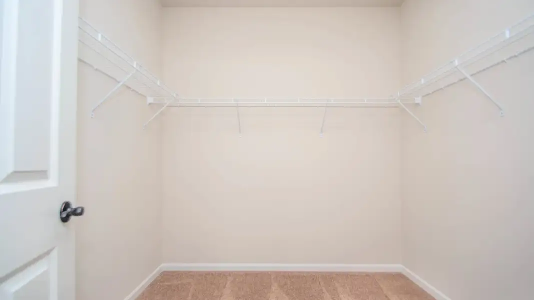 Representative unfurnished interior of a home built from the The Abington by Norfolk Homes in Offsite Builds Southern Michigan, Ann Arbor (Image 64).