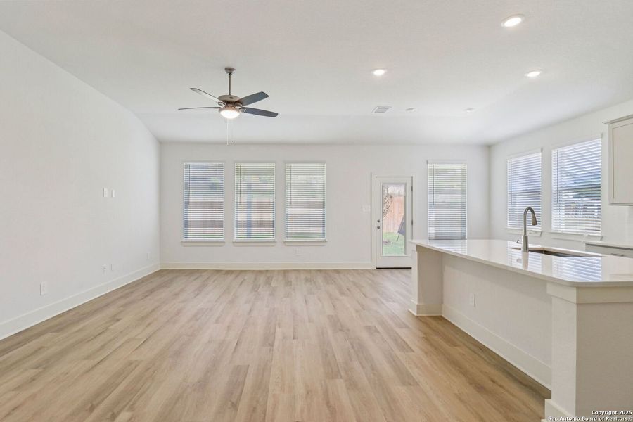 Spacious, unfurnished interior of a new home in Sagebrooke - Classic Series, San Antonio (Image 26). Spacious, unfurnished interior of a new home in Sagebrooke - Classic Series, San Antonio (Image 26).