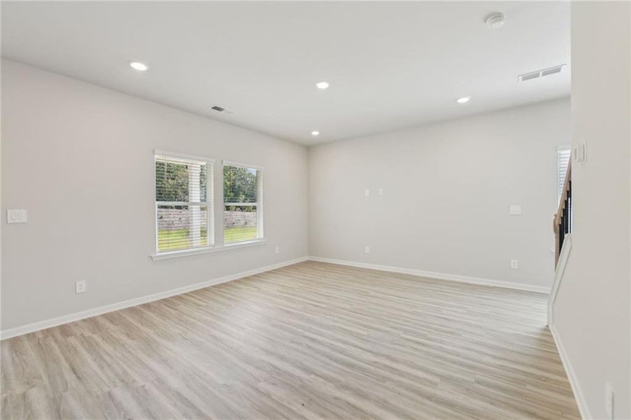 Spacious, unfurnished interior of a new home in Avalon - Reserve Series, Conyers (Image 25).