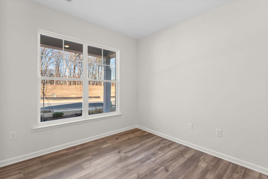 Spacious, unfurnished interior of a new home in Chandler Ridge, McLeansville (Image 15).