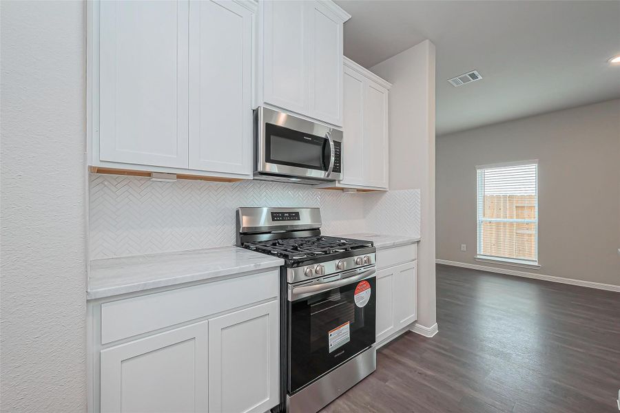 Furnished interior view inside a new home in River Ranch, Dayton (Image 5). Furnished interior view inside a new home in River Ranch, Dayton (Image 5).