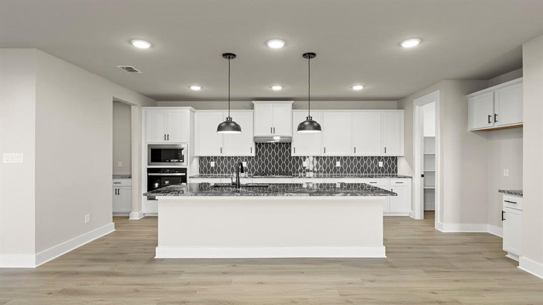 06. 1420 Clare - Kitchen 06. 1420 Clare - Kitchen