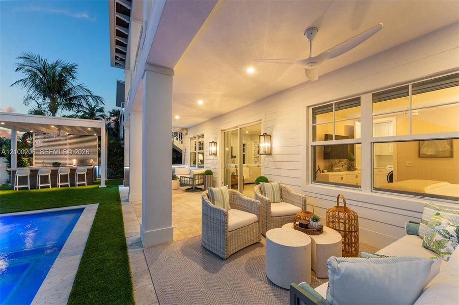 Exterior details and patio area of a home in , Tavernier (Image 30).