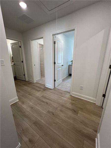 Spacious, unfurnished interior of a new home in , Athens (Image 18).