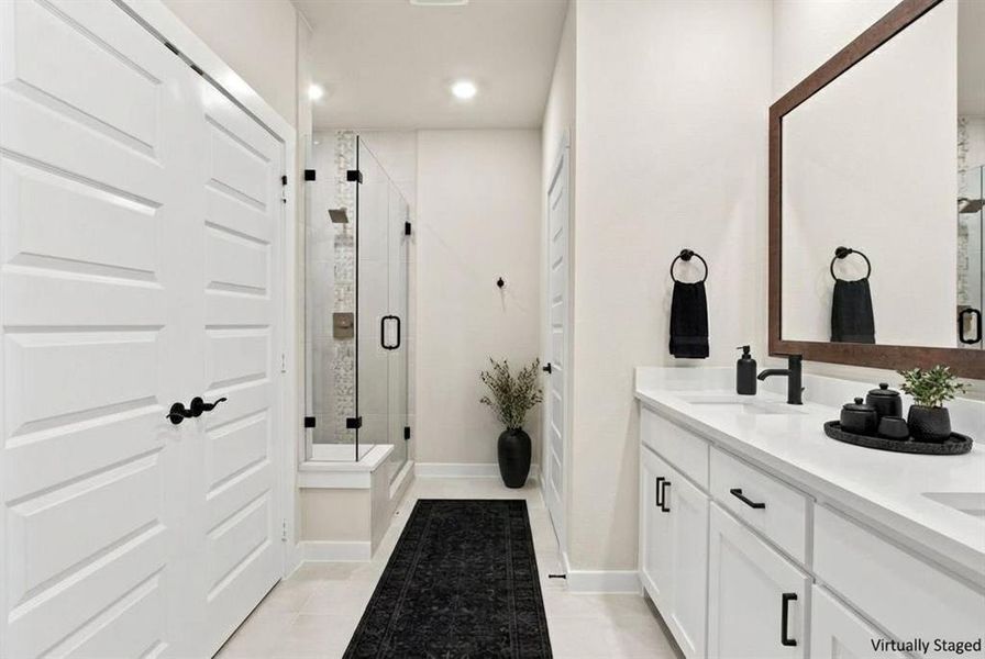 2028 Aldrich Mews primary bathHawthorne (7)