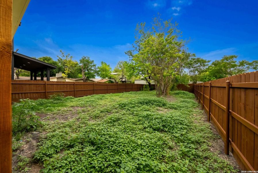 Exterior details and patio area of a home in , San Antonio (Image 29).