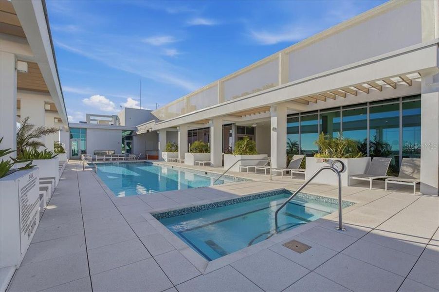 Community amenities in , St. Petersburg (Image 53).