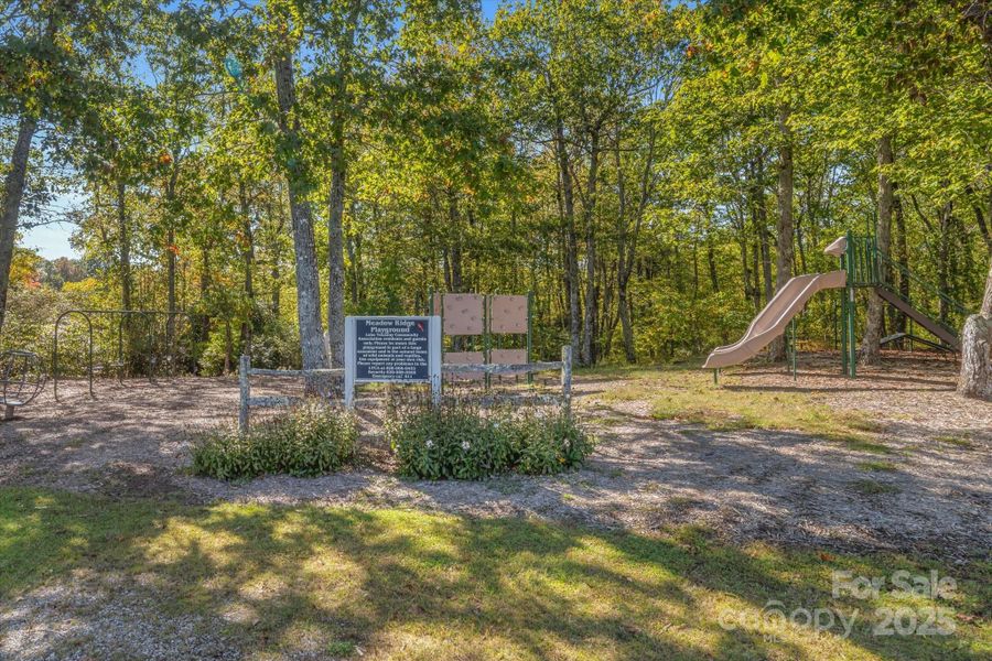 Community Amenities Community Amenities