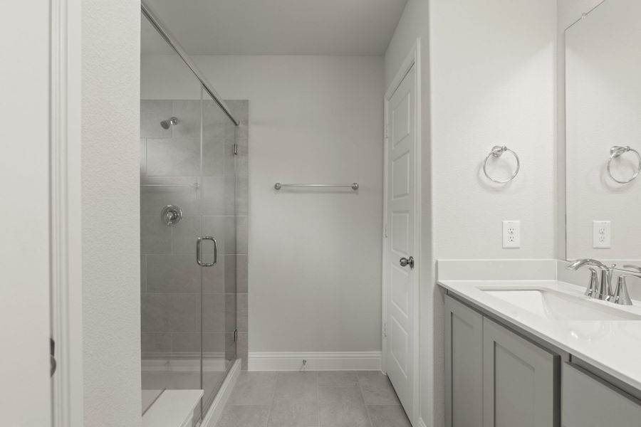 Furnished interior view inside a new home in Keeneland, Aubrey (Image 9).