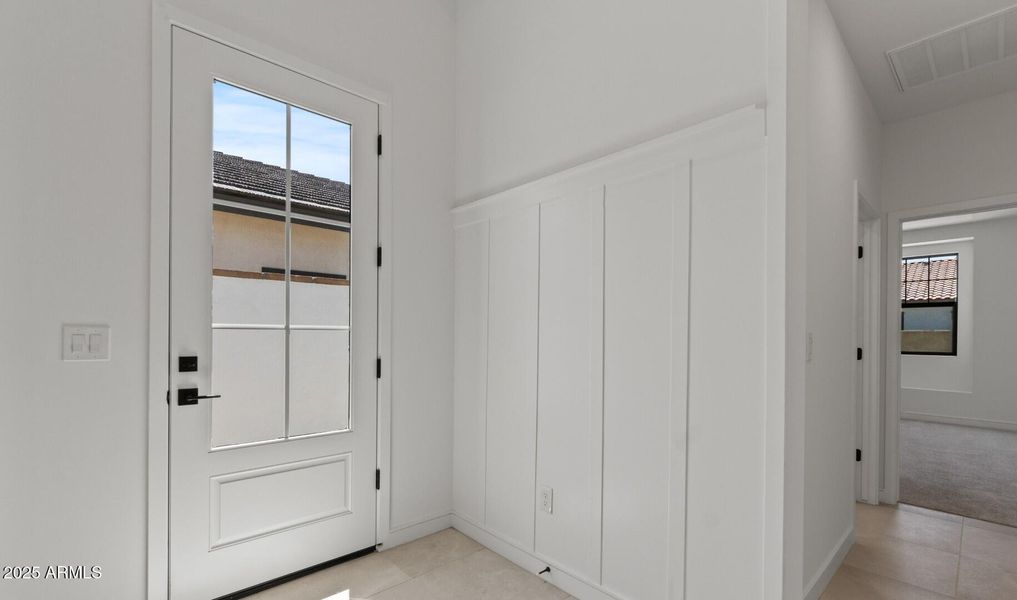 FSVV Cottages Lot #48 Foyer (Large) FSVV Cottages Lot #48 Foyer (Large)