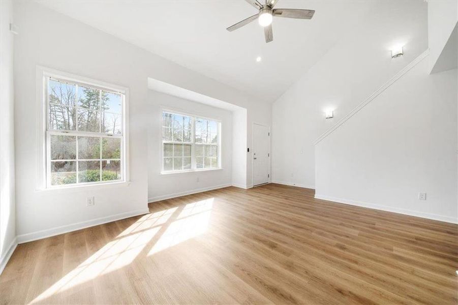 Spacious, unfurnished interior of a new home in , Union City (Image 21).