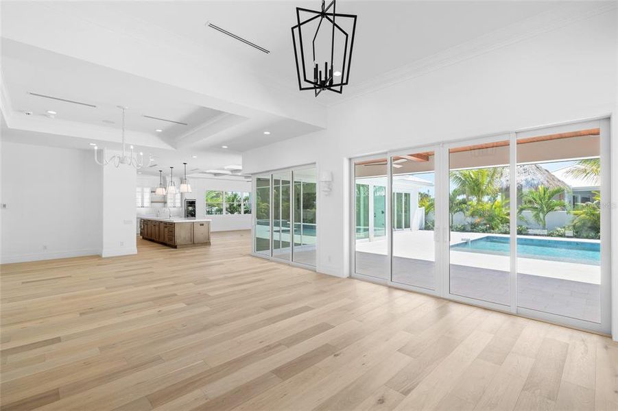 Spacious, unfurnished interior of a new home in , Boca Grande (Image 42).