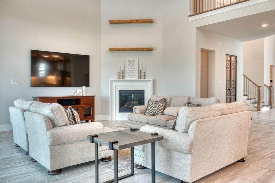 Furnished interior view inside a new home in , Friendswood (Image 19).