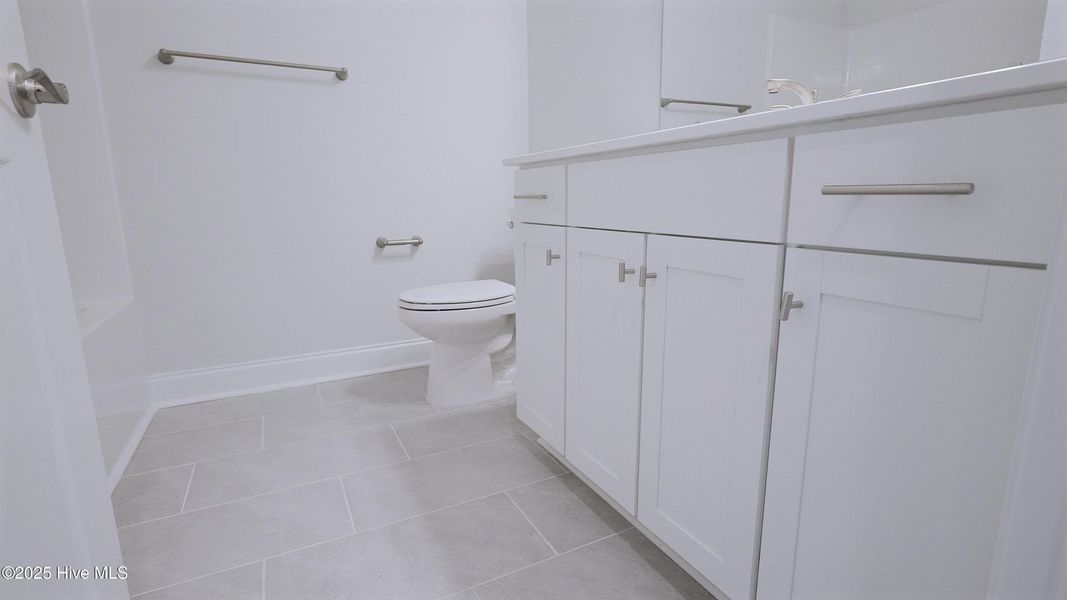 Furnished interior view inside a new home in Palmetto Creek, Bolivia (Image 7).