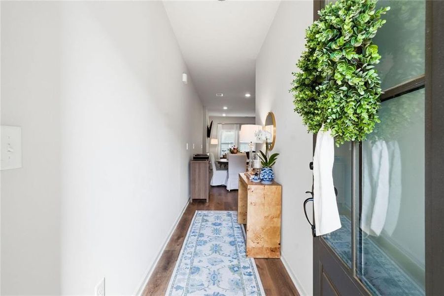 Furnished interior view inside a new home in , Jasper (Image 11).