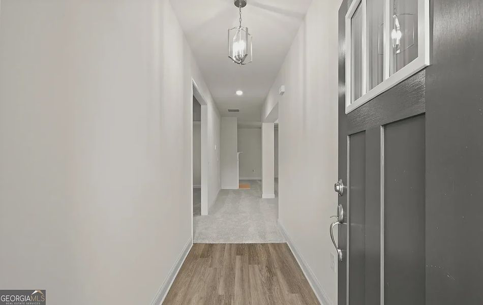 Spacious, unfurnished interior of a new home in Canterbury Villas, Carrollton (Image 13).