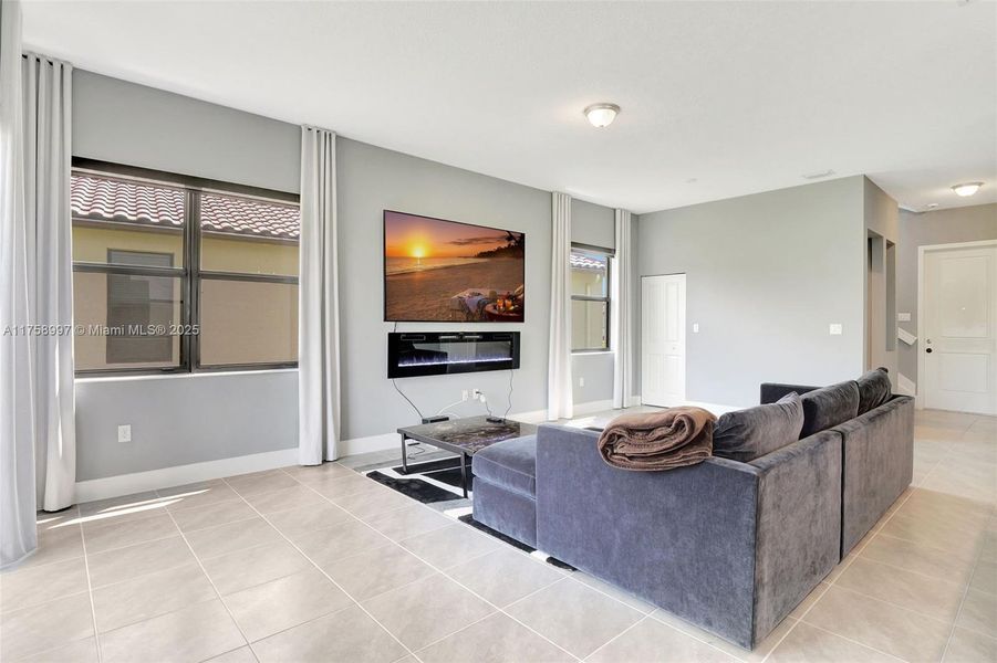 Furnished interior view inside a new home in , Ave Maria (Image 10).